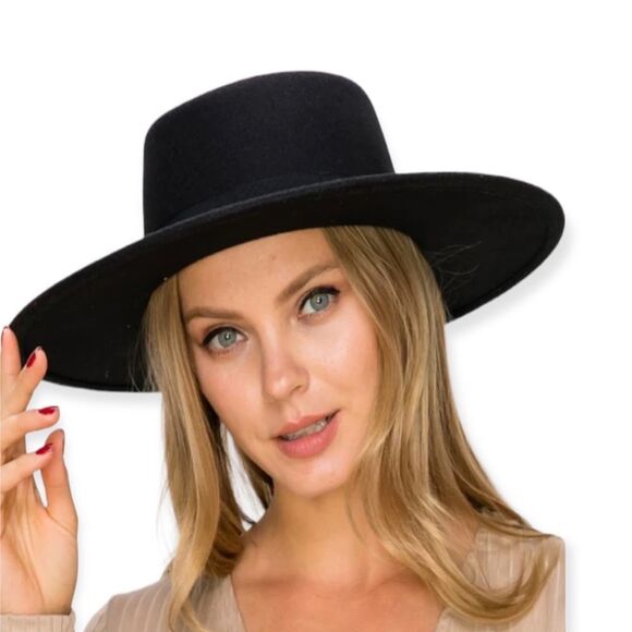 Black Flat Round Crown Extra Wide Brim Fedora Hat Silver Studded Band - NEW - Picture 2 of 3